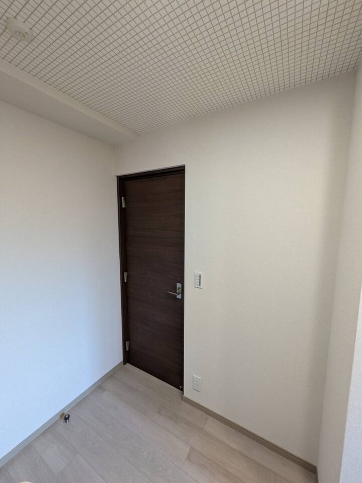 マンション防音工事　防音ドア設置
